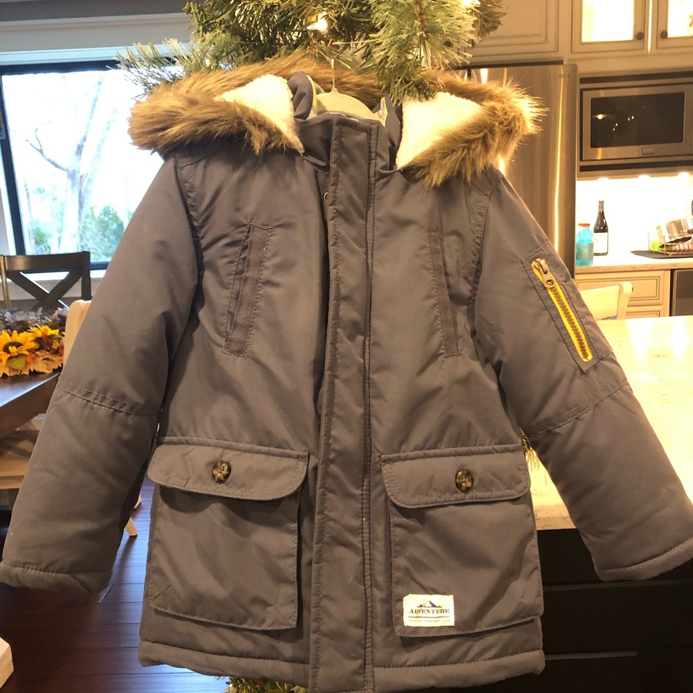 Carter’s Parka Children’s Size 5/6